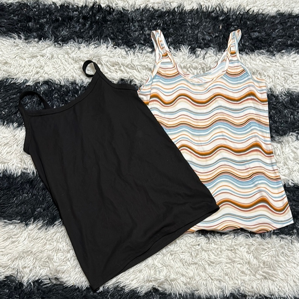 Women's Tank Tops, Lot of 2, Sz Large